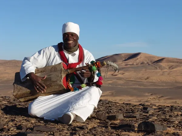 Les Pigeons du Sable: la música Gnaoua de Khamlia
